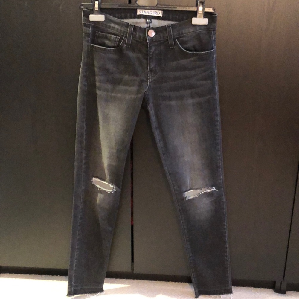 Ladies Standerd Black Jean size 26
